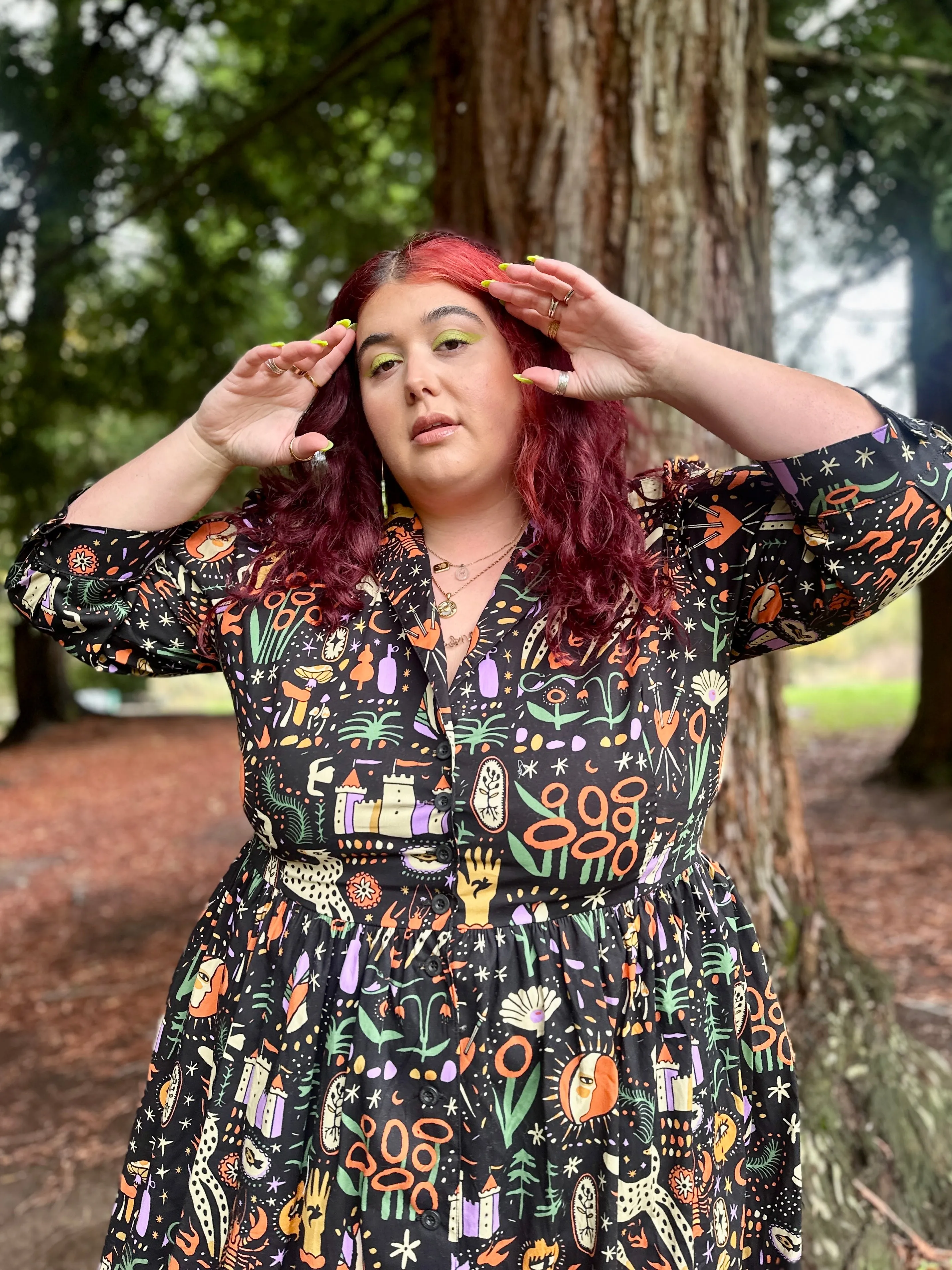 Betty Tarot Garden sold by Nooworks product image thumbnail 2