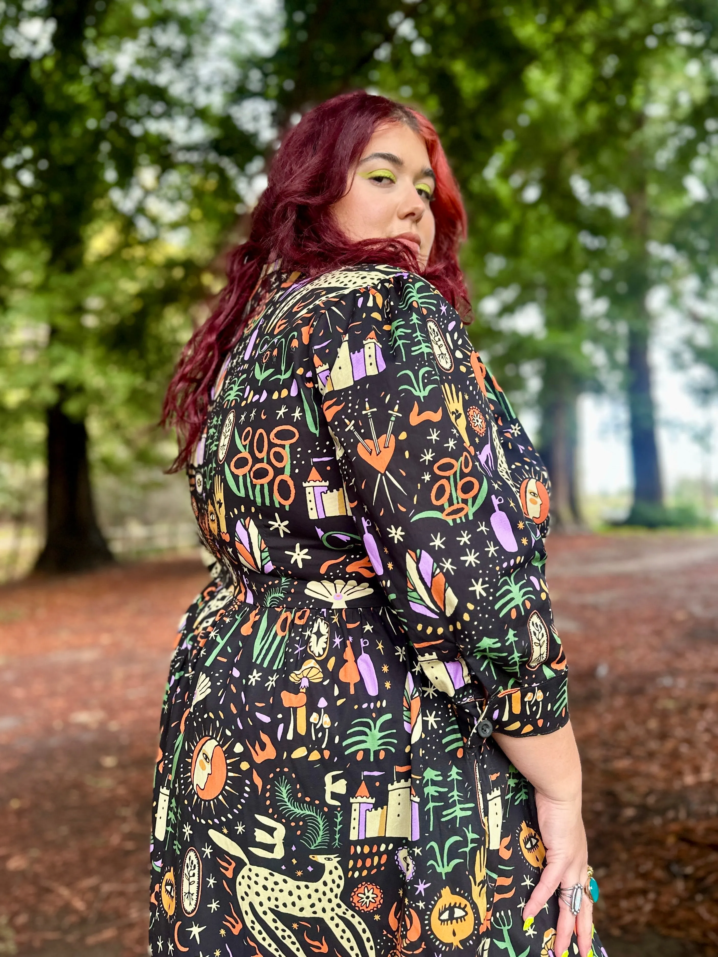 Betty Tarot Garden sold by Nooworks product image thumbnail 4