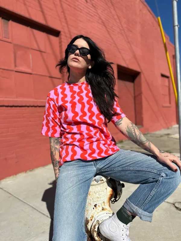 Oversized Tee Pink Squiggle sold by Nooworks