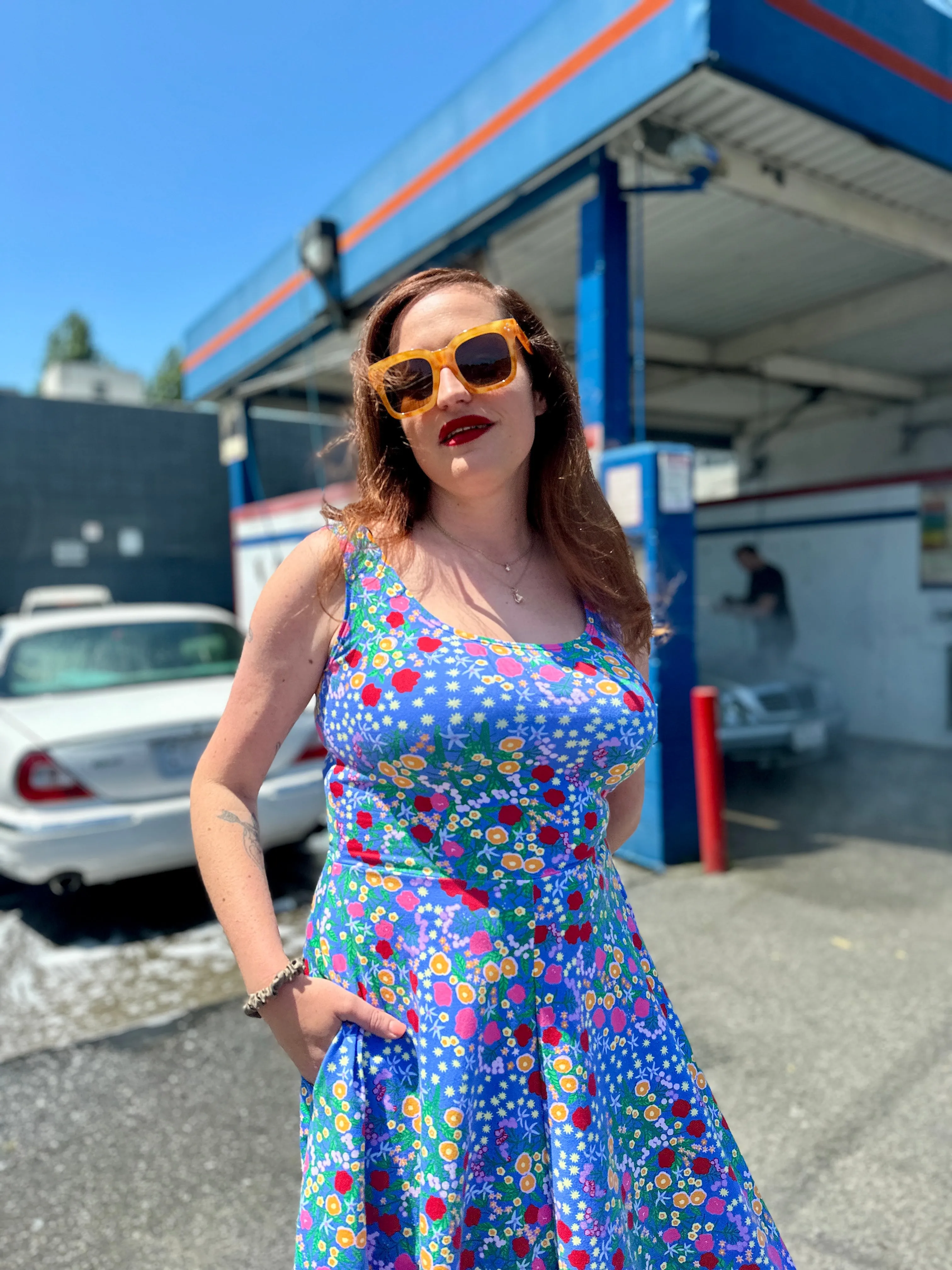 Vacation Super Bloom sold by Nooworks