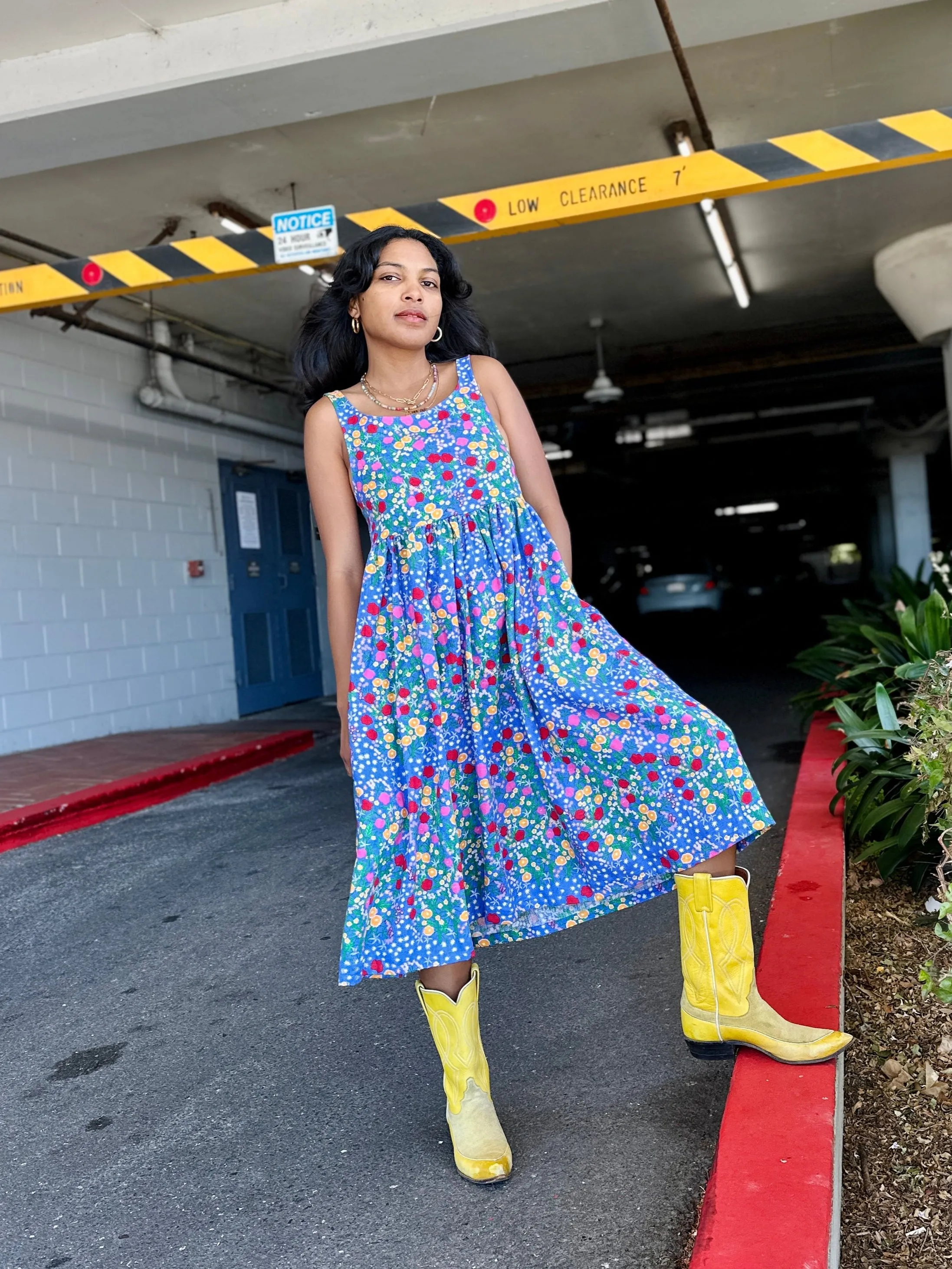 Linen Naomi Super Bloom sold by Nooworks