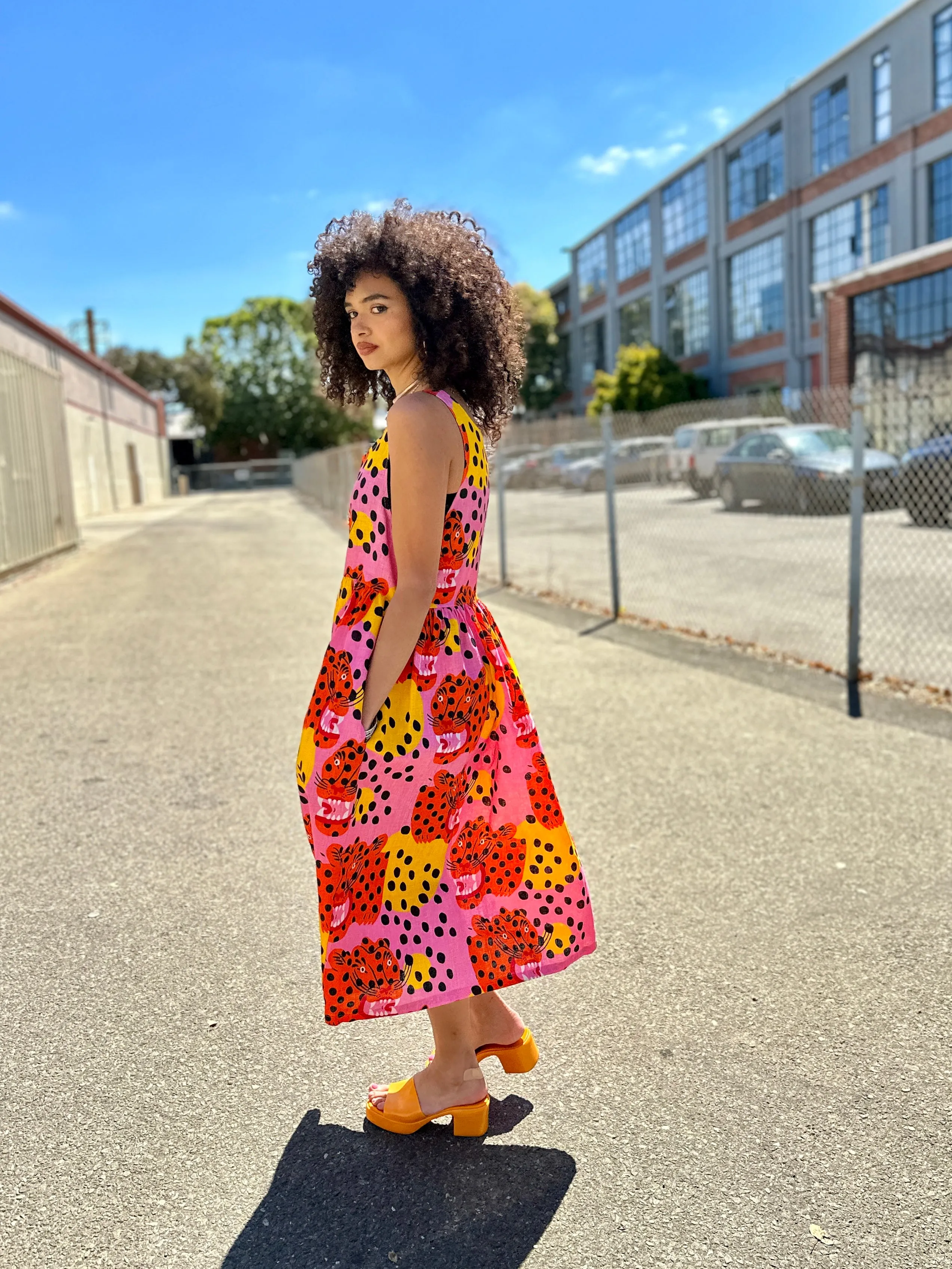 Linen Naomi Micotti Cat sold by Nooworks product image thumbnail 2