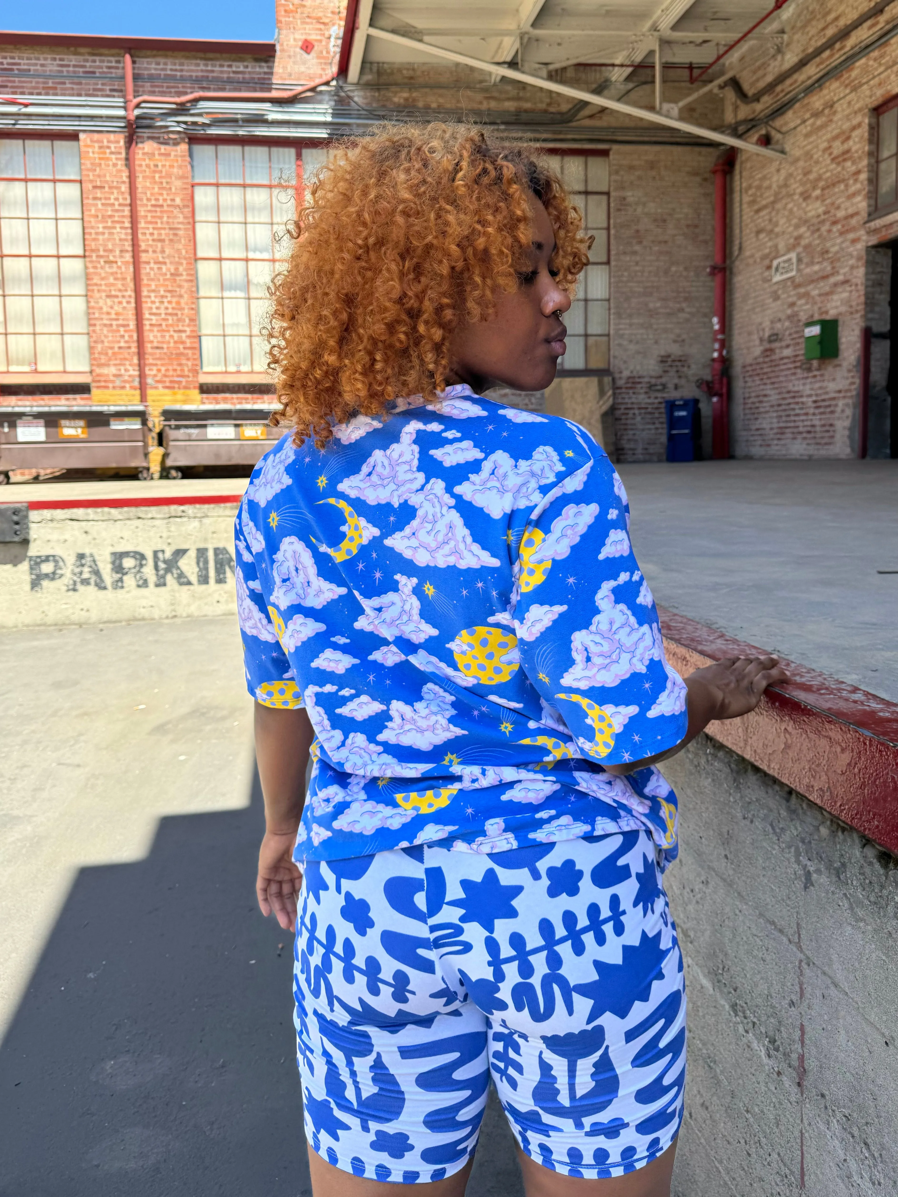 Oversized Tee Cloud People sold by Nooworks product image thumbnail 4