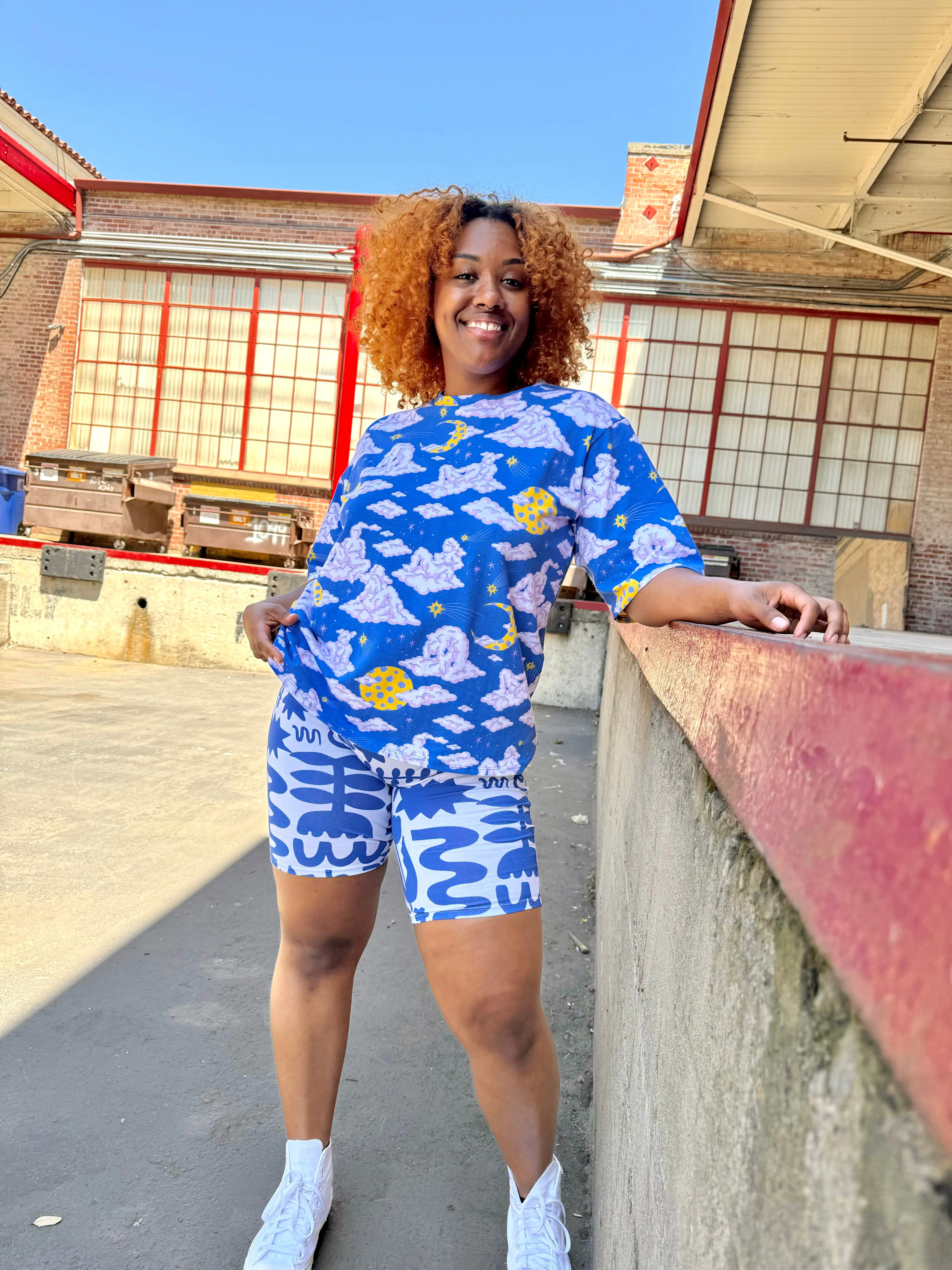 Oversized Tee Cloud People sold by Nooworks product image thumbnail 3