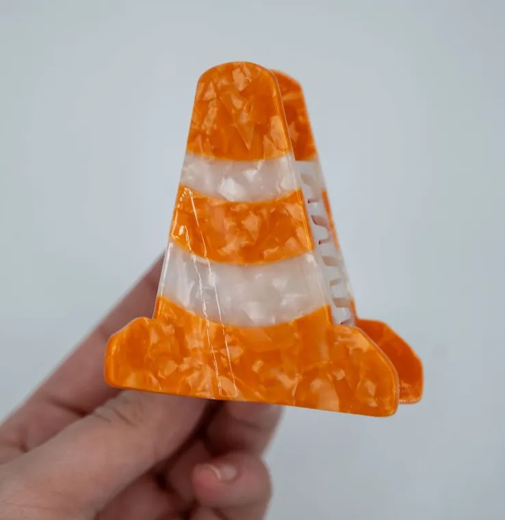 Traffic cone Hair Claw sold by Nooworks product image thumbnail 2