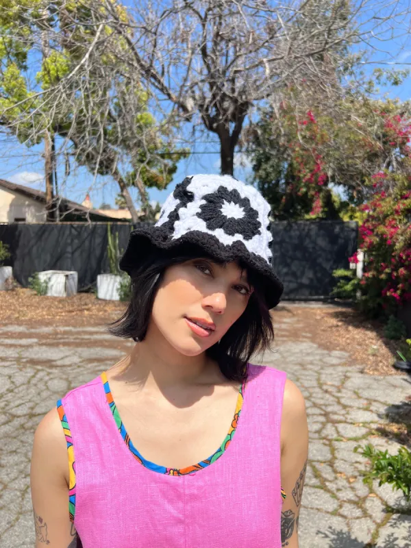 Bev Made Crochet Bucket hat/ black and white sold by Nooworks