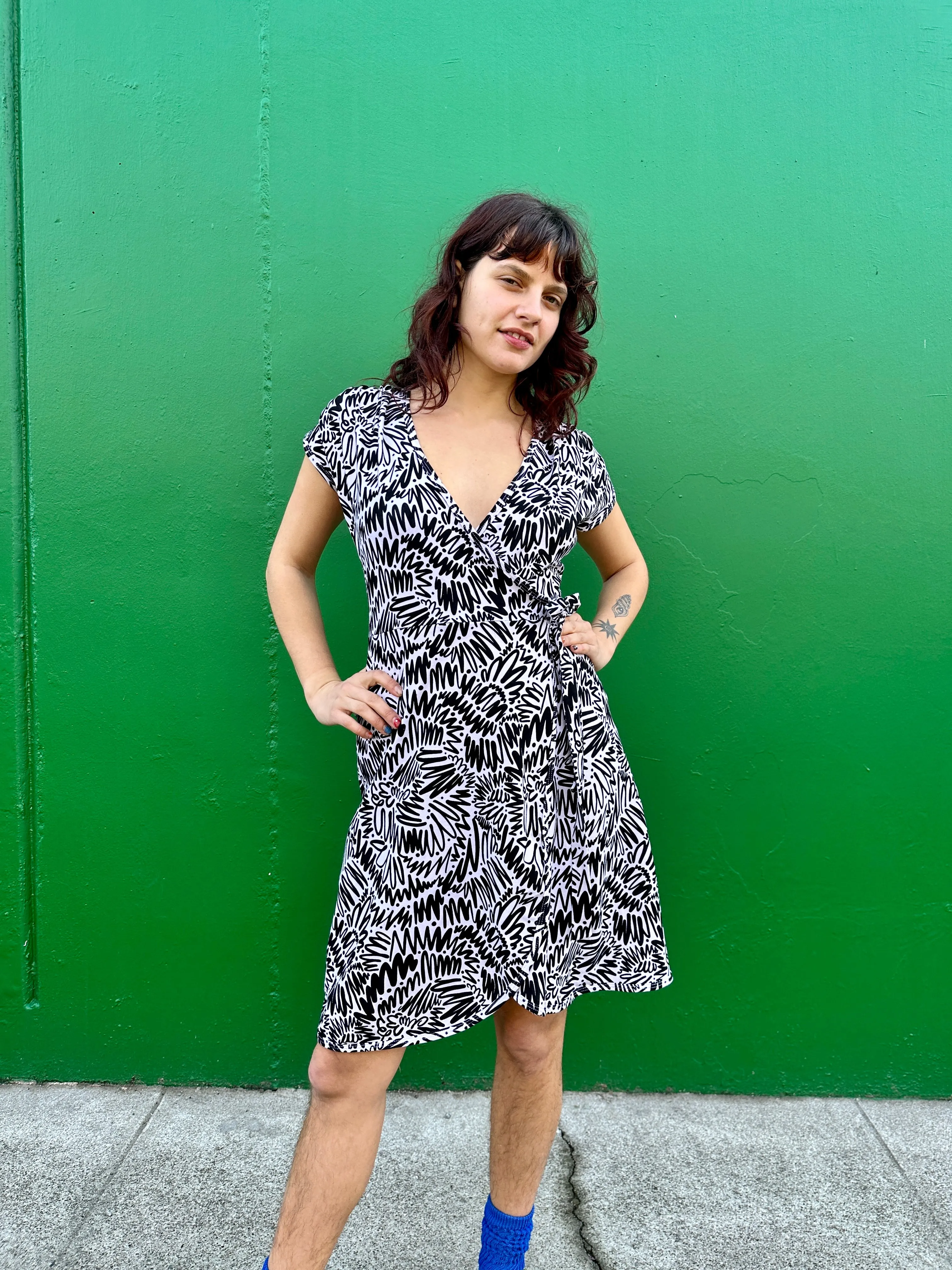 Wrap Dress Zig Zag sold by Nooworks product image thumbnail 4