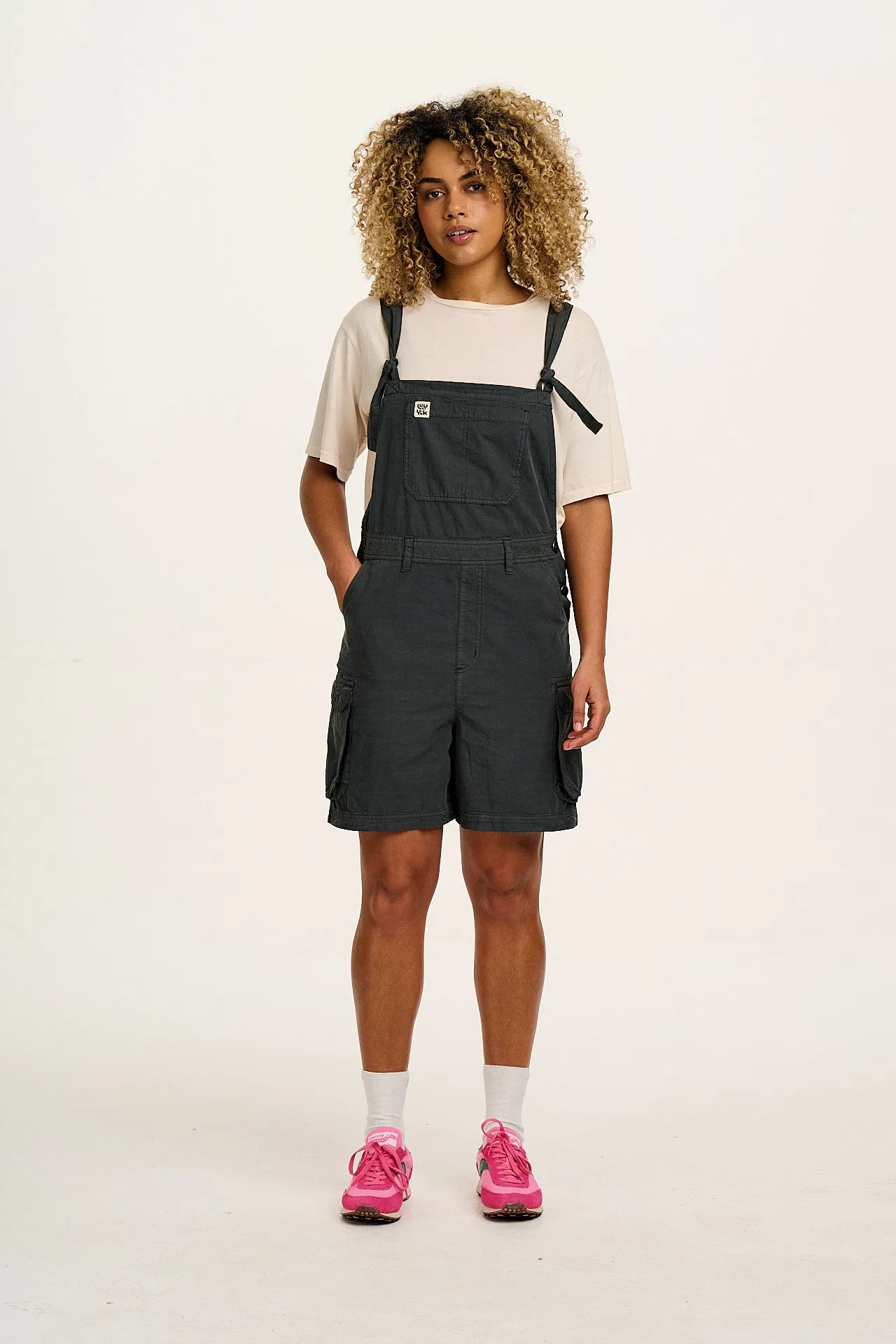 Colorado - Cotton Cargo Dungaree Shorts in Midnight Black sold by Lucy & Yak product image thumbnail 4