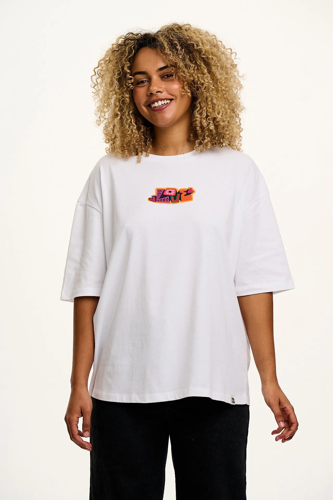 L.E. Benny - Oversized Cotton Tee in Artist Print by Amanda Lobos sold by Lucy & Yak product image thumbnail 3