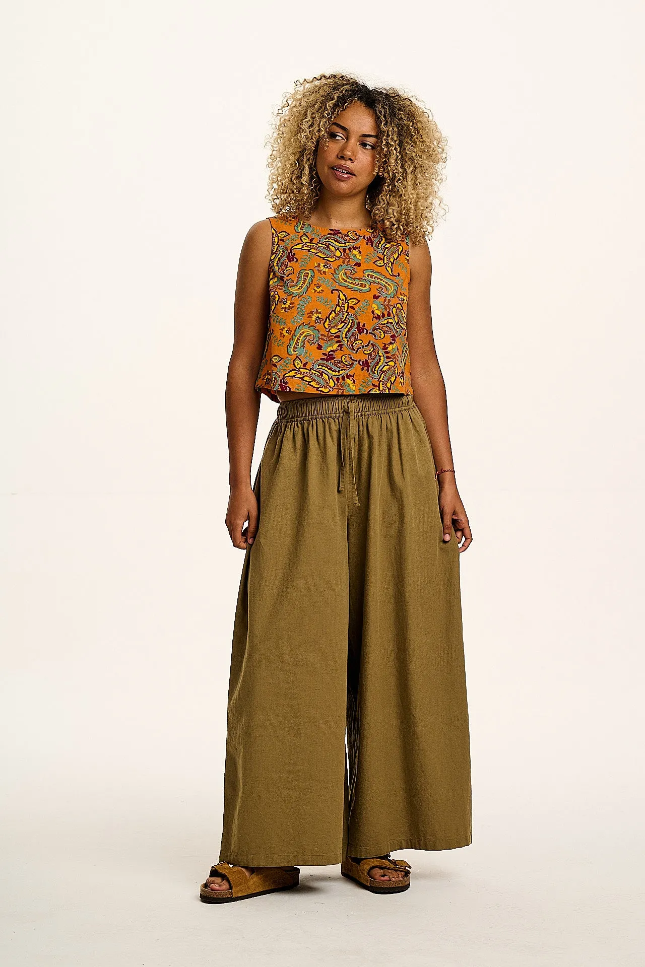 Arden - Cotton & Linen Shell Top in in Orange Sunset Paisley Print sold by Lucy & Yak product image thumbnail 2