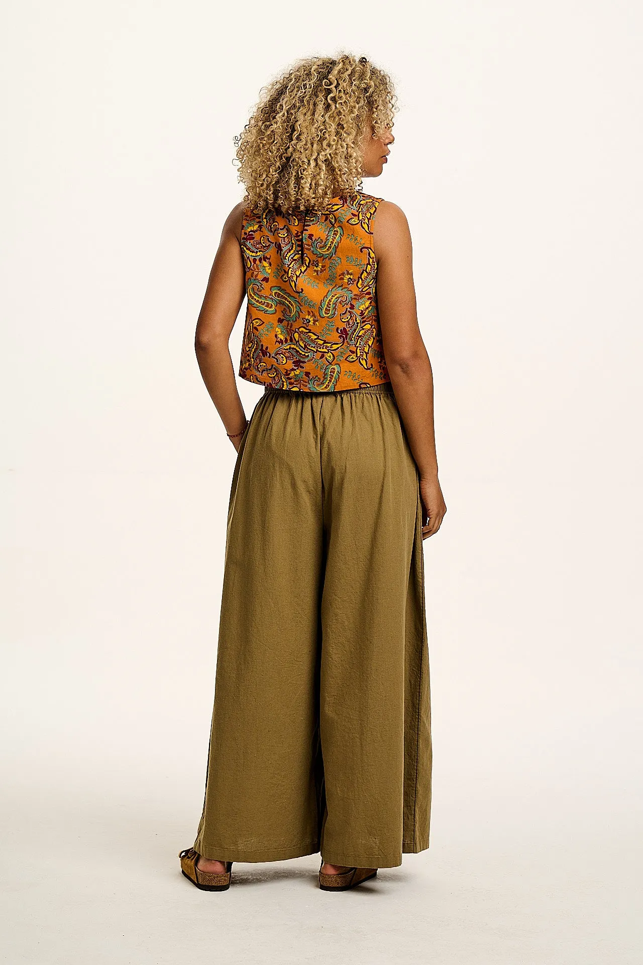 Arden - Cotton & Linen Shell Top in in Orange Sunset Paisley Print sold by Lucy & Yak product image thumbnail 5
