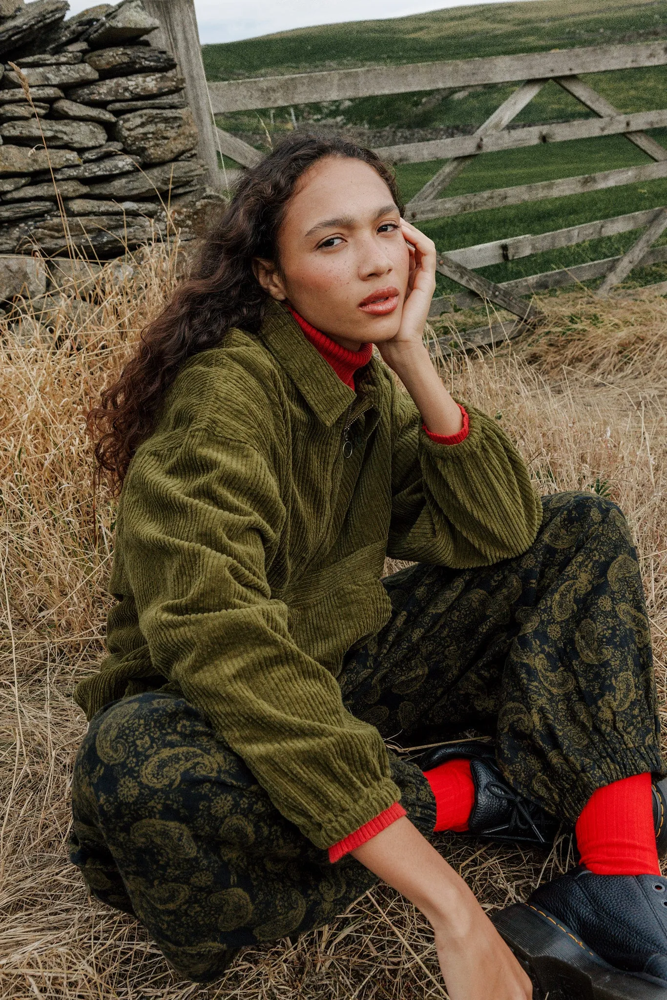 Rumi - Brushed Cotton Barrel Trousers in Grunge Green Paisley Print sold by Lucy & Yak product image thumbnail 5