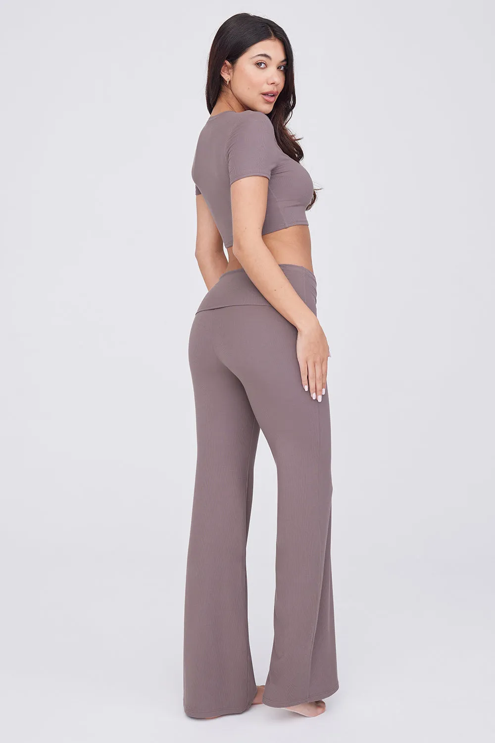 365 SCULPTING LOUNGE SHORT SLEEVE CROP T-SHIRT - MOCHA sold by TALA product image thumbnail 3