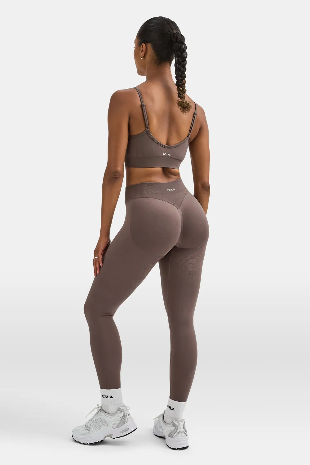 Sculpt Seamless UltraSculpt Legging - Dark Truffle sold by TALA product image thumbnail 4