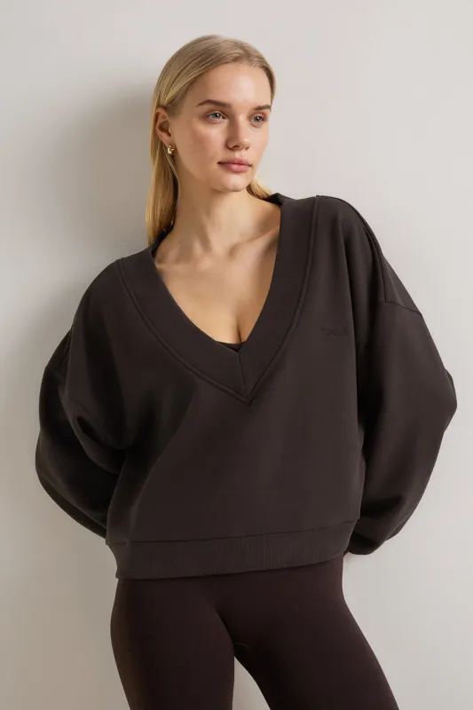 V-Neck Sweatshirt - Americano made by TALA