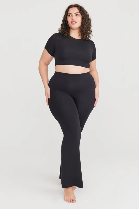 365 SHORT SLEEVE CROP T-SHIRT - SHADOW BLACK sold by TALA