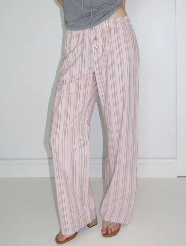 no 1664 / Kimoto sold by Paloma Wool