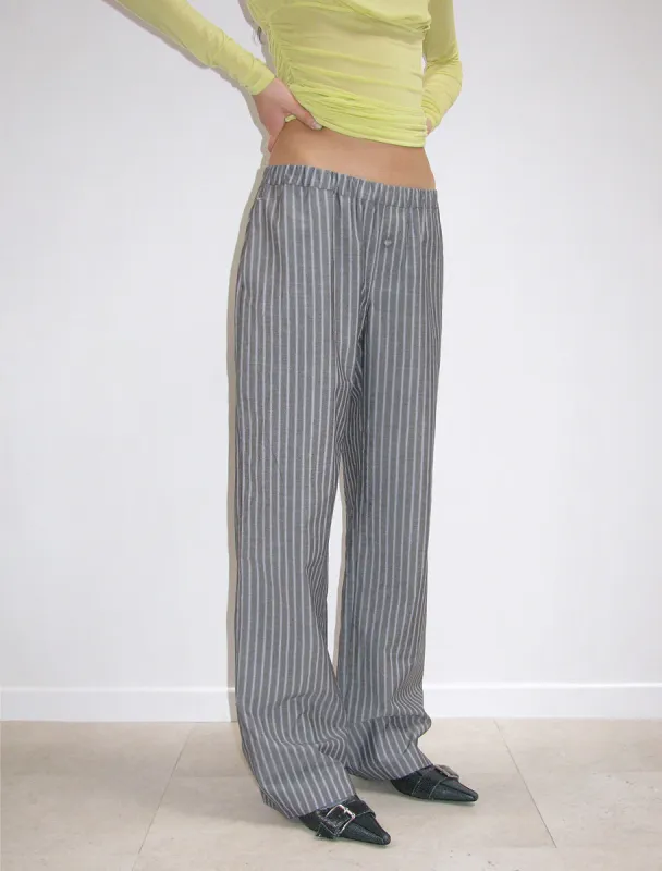 no 1664 / Kimoto sold by Paloma Wool