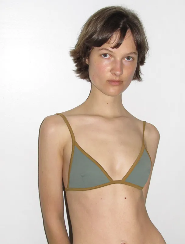 no 1587 / Leiti sold by Paloma Wool