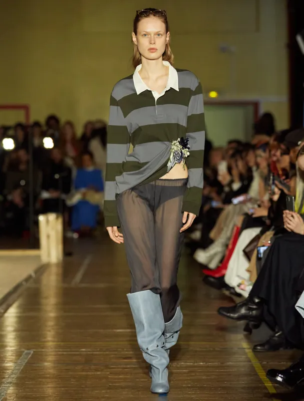 no 2185 / Susu sold by Paloma Wool