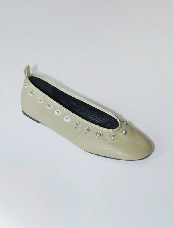 no 2277 / Pina Snaps sold by Paloma Wool