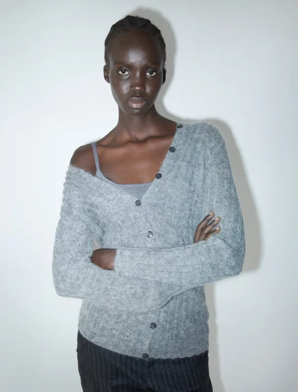 no 2300 / Naor sold by Paloma Wool