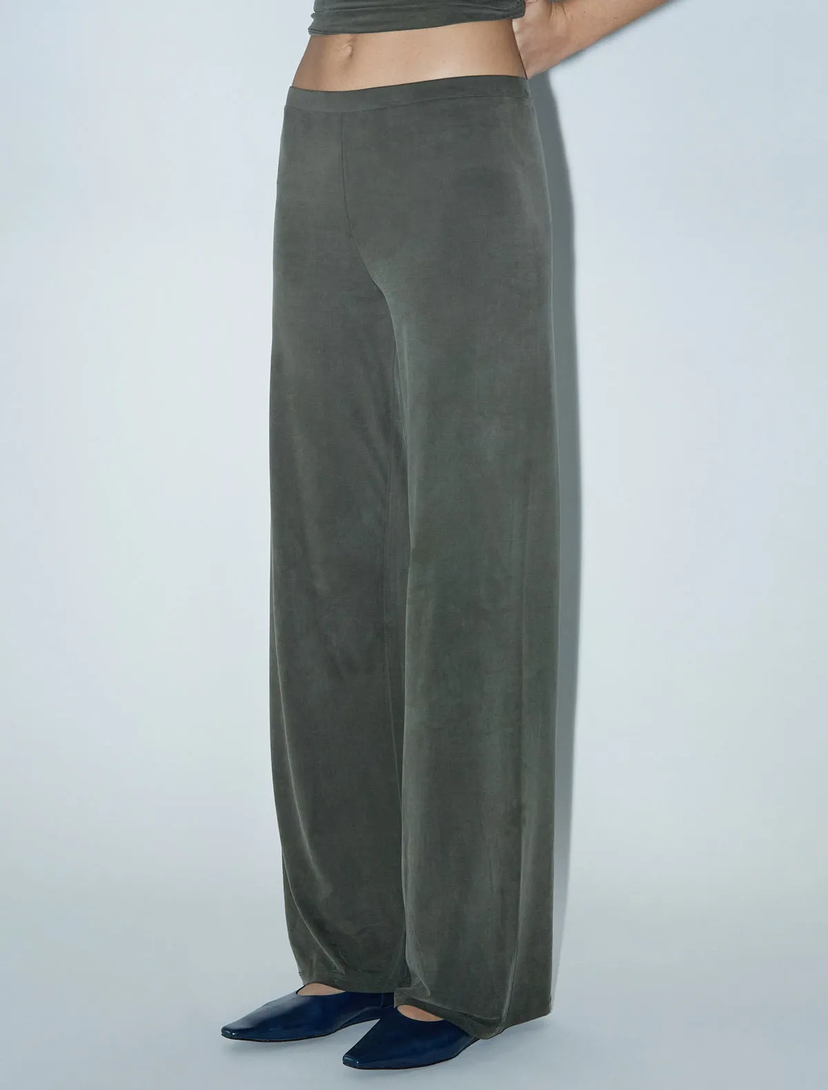 no 1653 / Julio sold by Paloma Wool