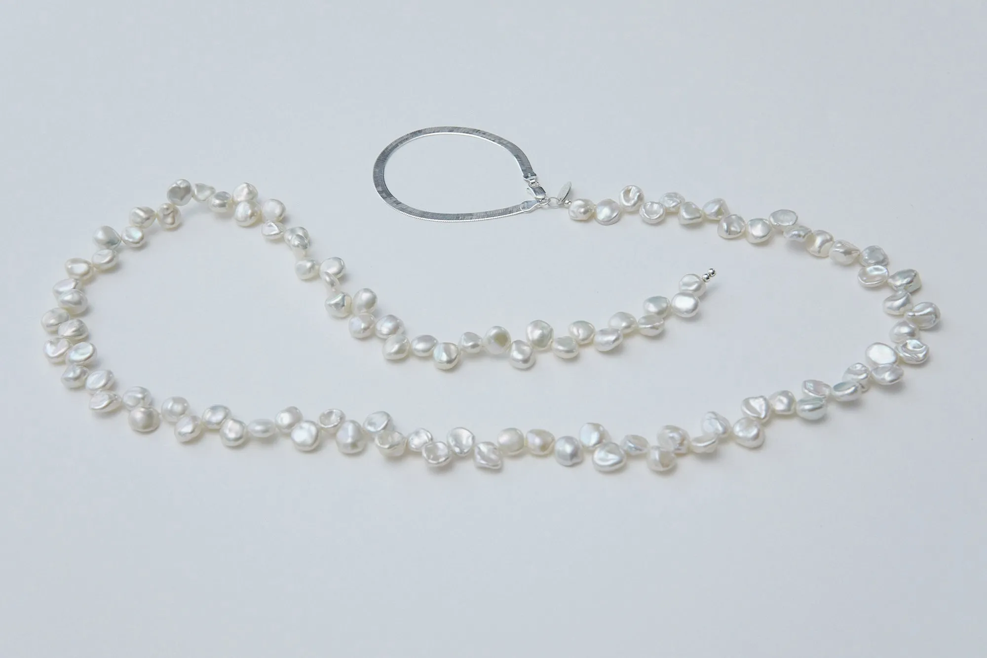 no 2365 / Espiral Bracelet 31" sold by Paloma Wool product image thumbnail 4