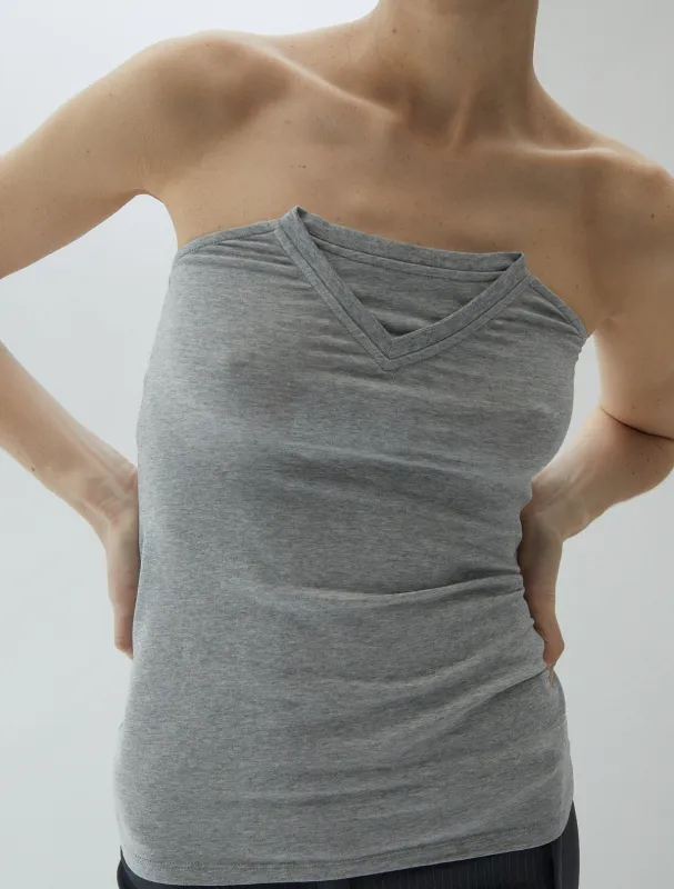 no 2377 / Folded V Neck sold by Paloma Wool