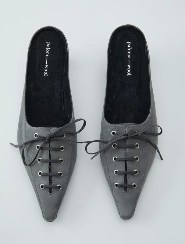 【関税込み】Paloma Wool ブルー Fernanda III フラットシューズ Paloma Wool - Fernanda III Shoes in Khaki – Stoy