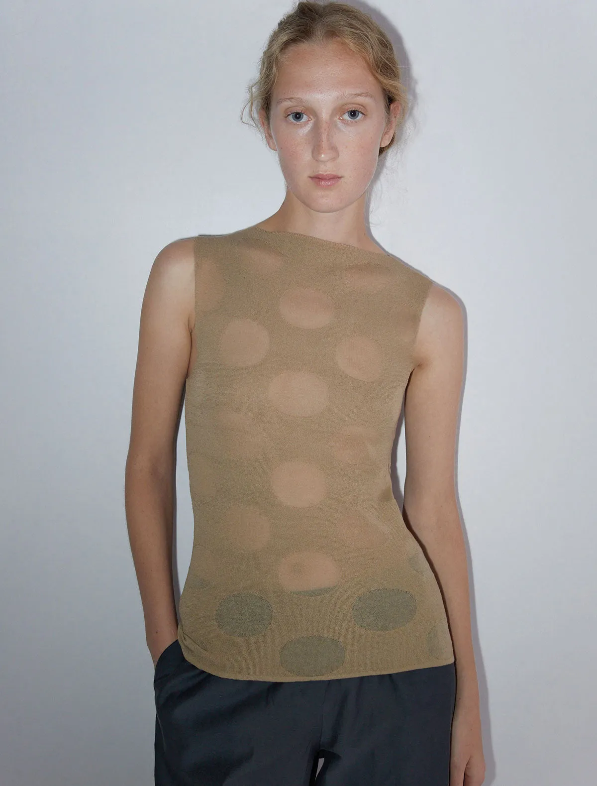 no 2483 / Rory sold by Paloma Wool