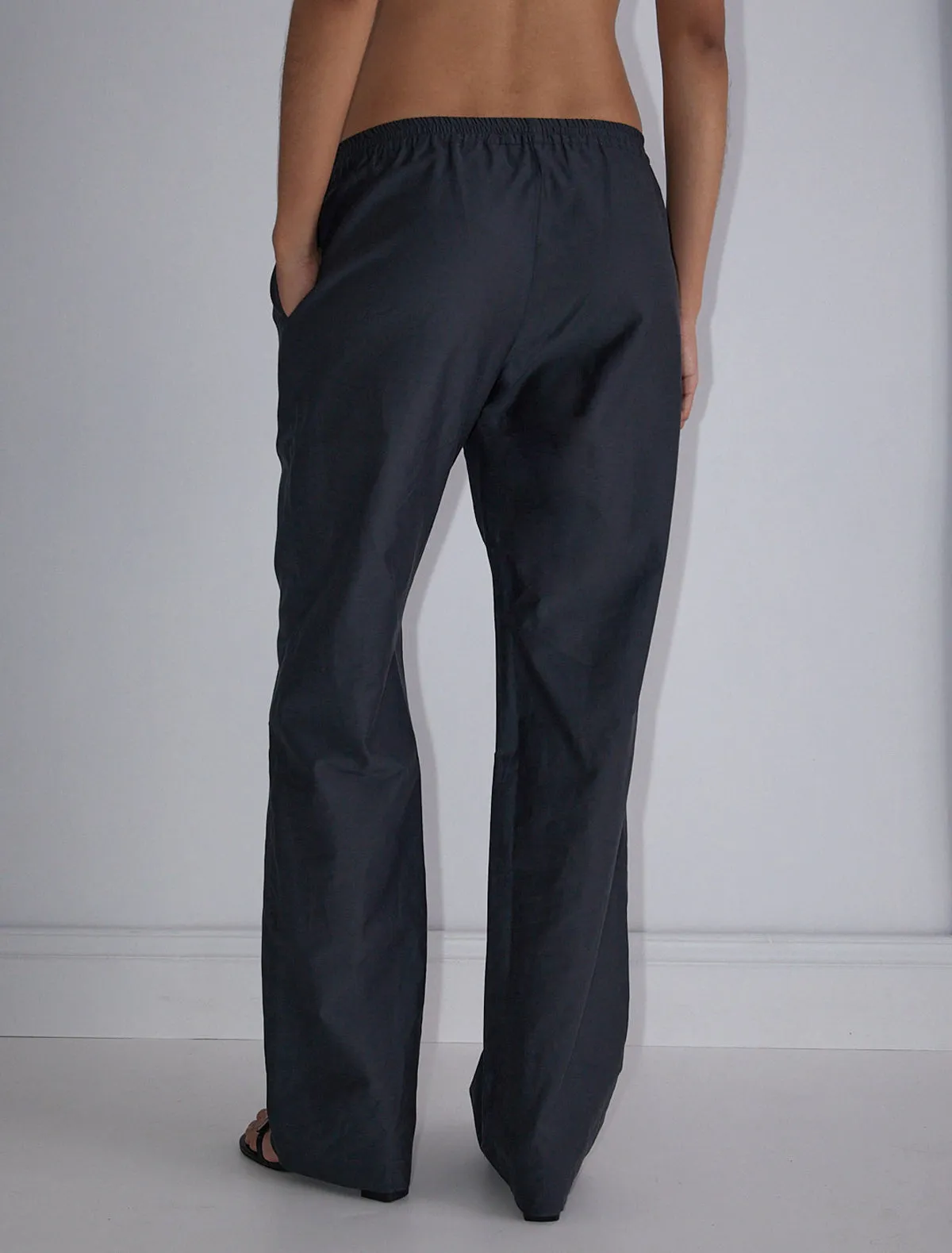 no 1686 / Limone sold by Paloma Wool product image thumbnail 3