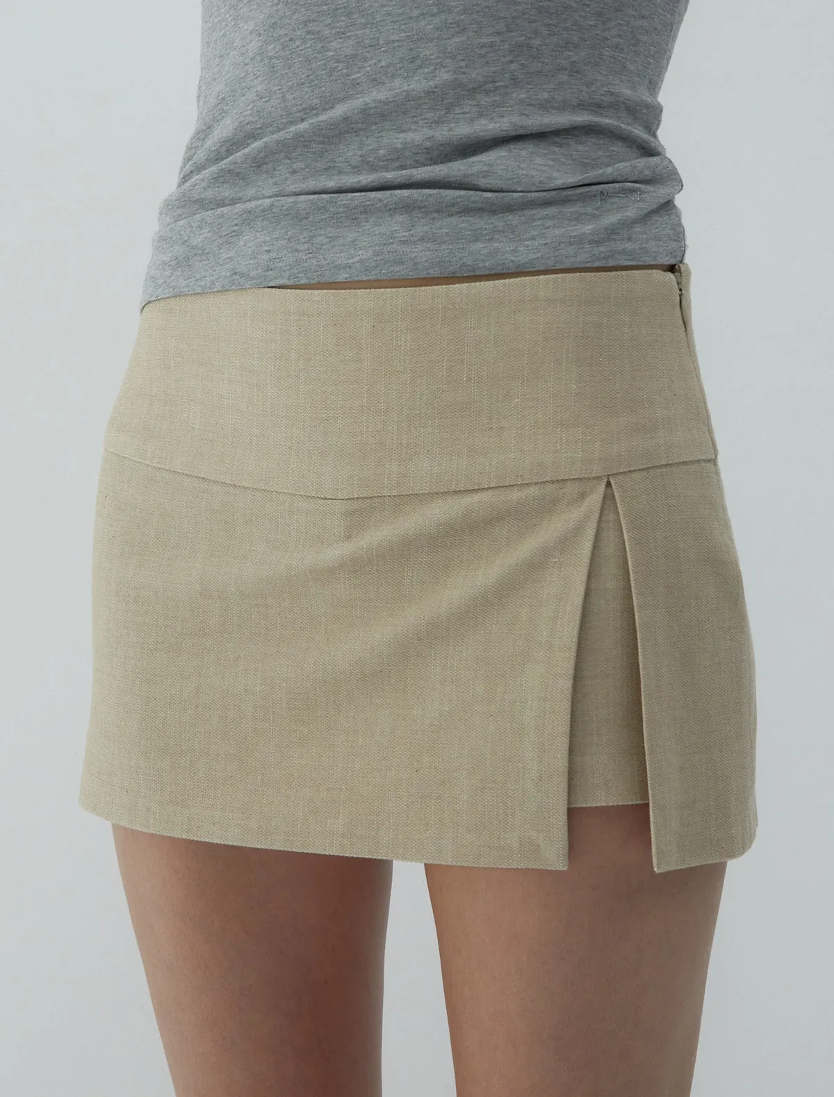 no 2499 / Evident sold by Paloma Wool