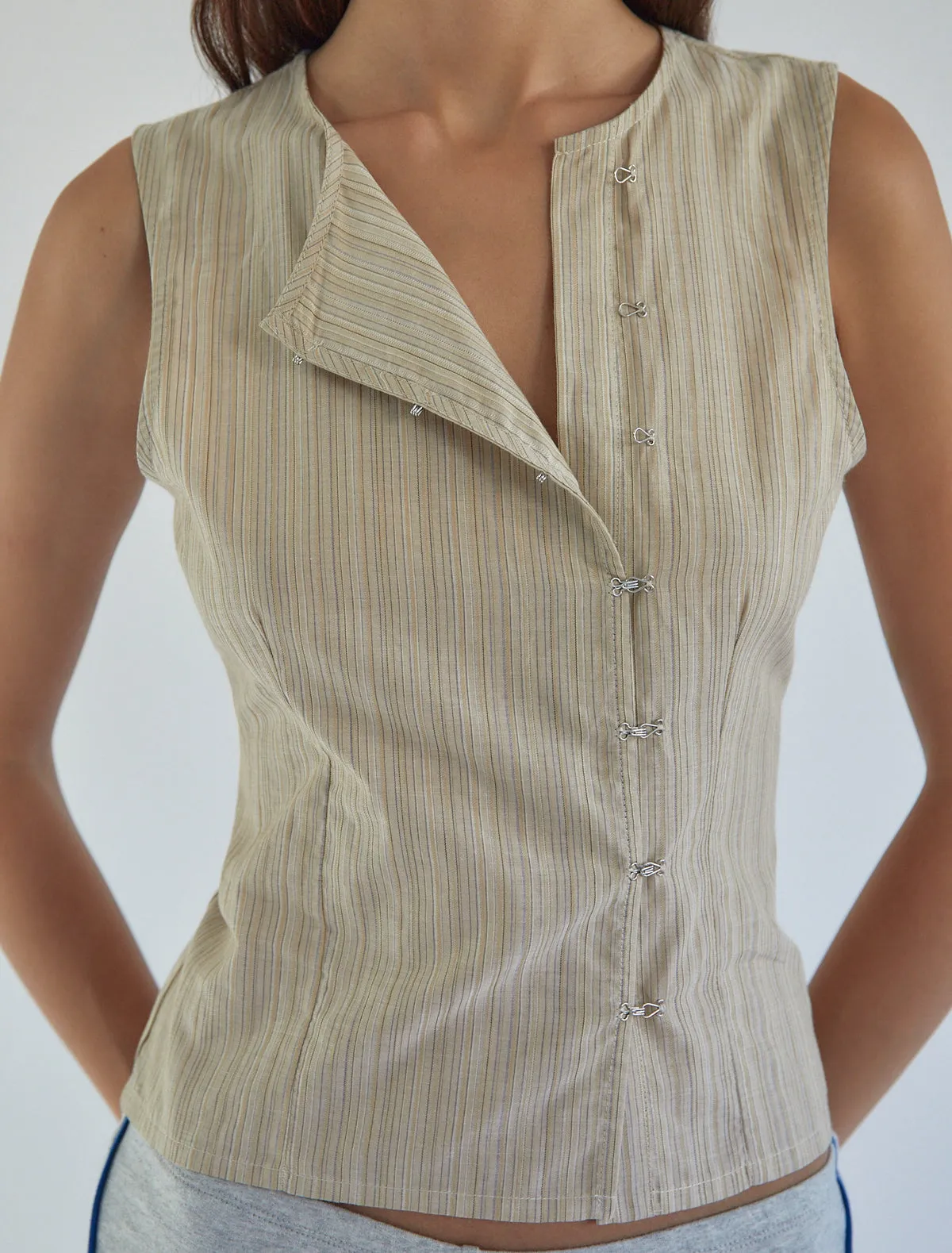 no 1572 / Mufi sold by Paloma Wool product image thumbnail 5