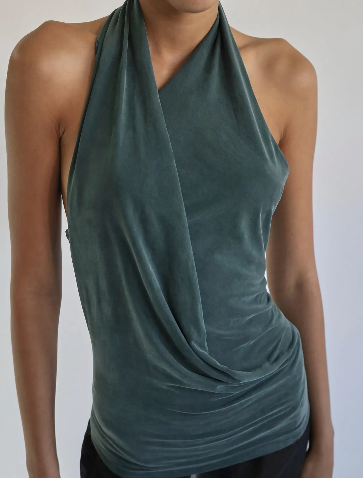 no 2142 / Milos sold by Paloma Wool