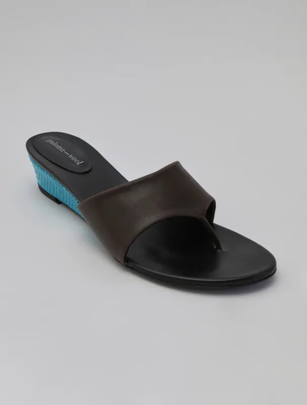 no 2544 / Ramona sold by Paloma Wool