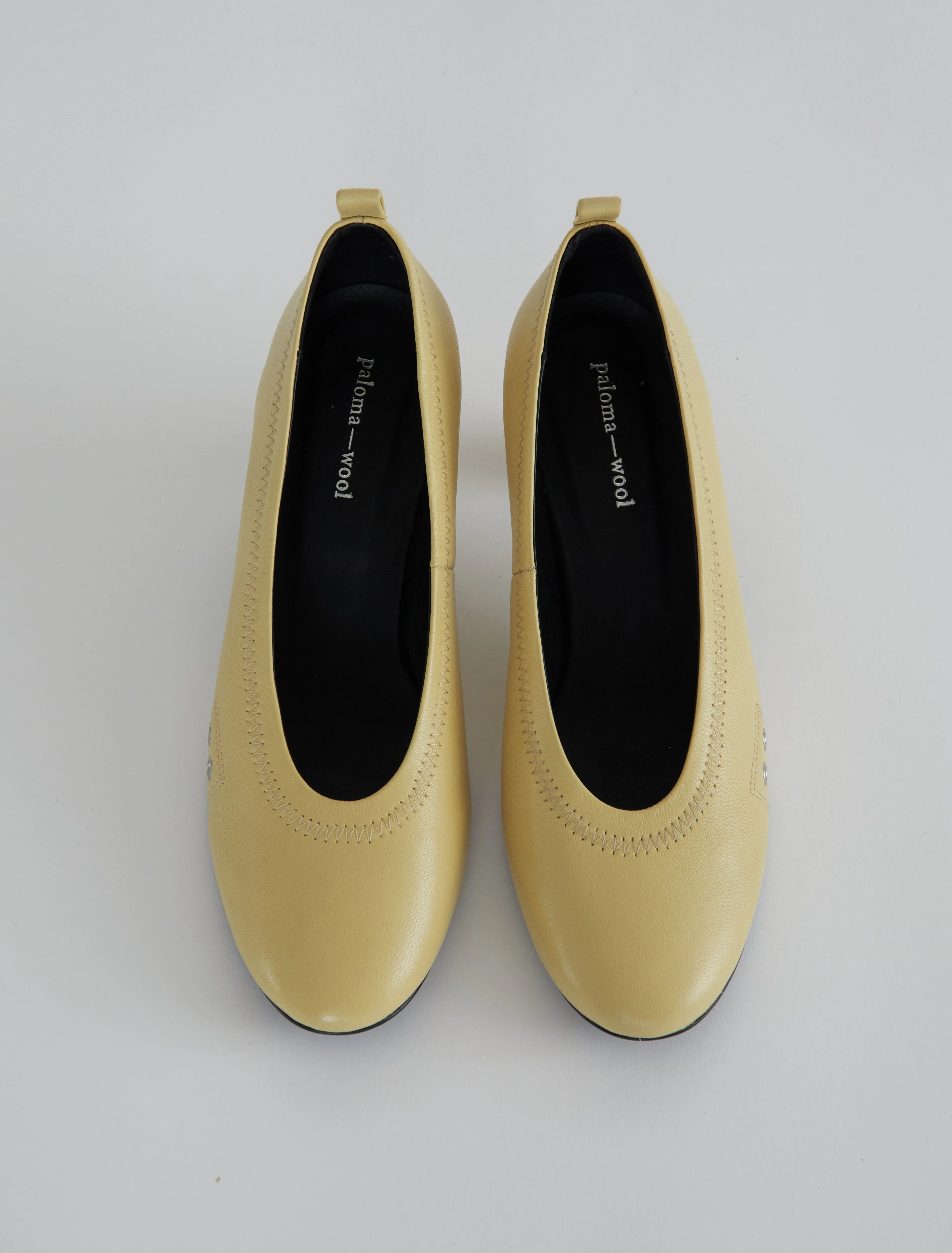 no 2577 / Uma sold by Paloma Wool