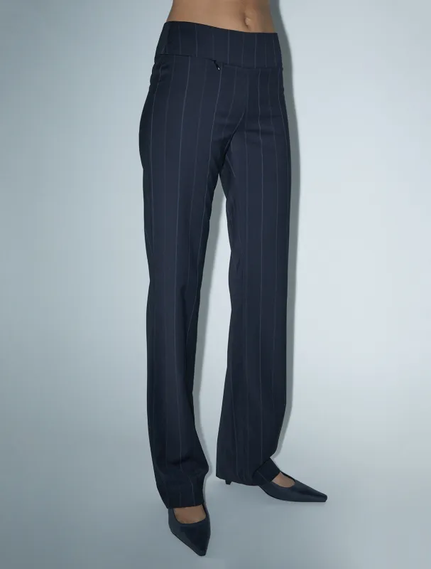 no 1613 / Saba sold by Paloma Wool