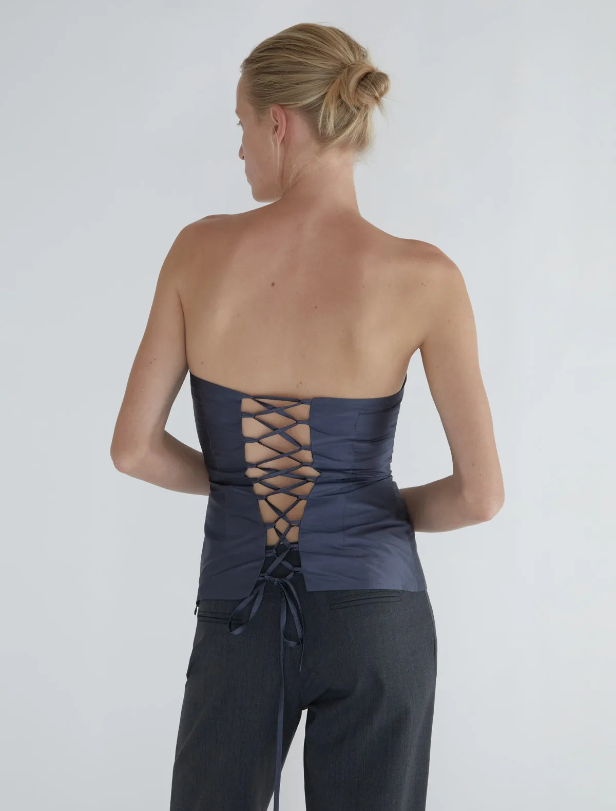 no 1927 / Agnes sold by Paloma Wool