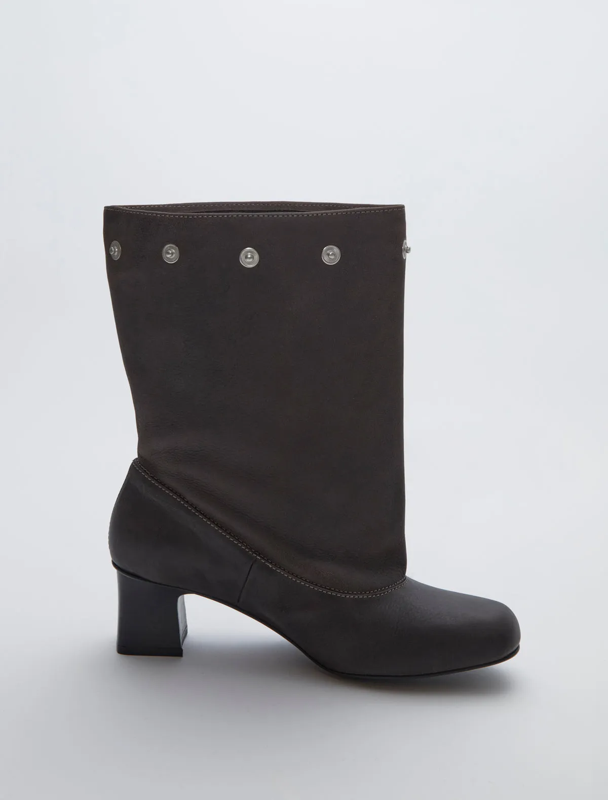 no 2201 / Jolie Snaps sold by Paloma Wool product image thumbnail 4