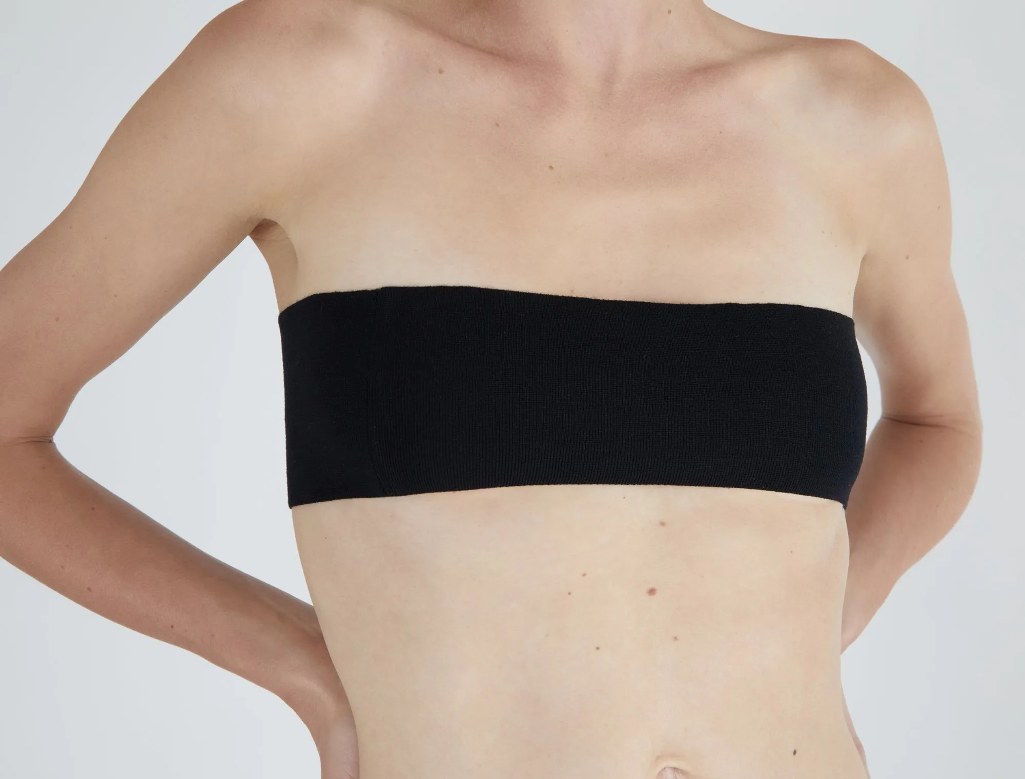 no 2561 / Stroke sold by Paloma Wool product image thumbnail 2