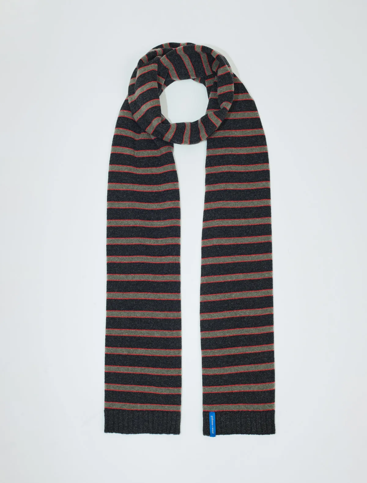 no 2727 / Bela sold by Paloma Wool
