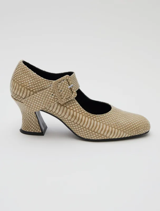 no 2758 / Carmen II made by Paloma Wool