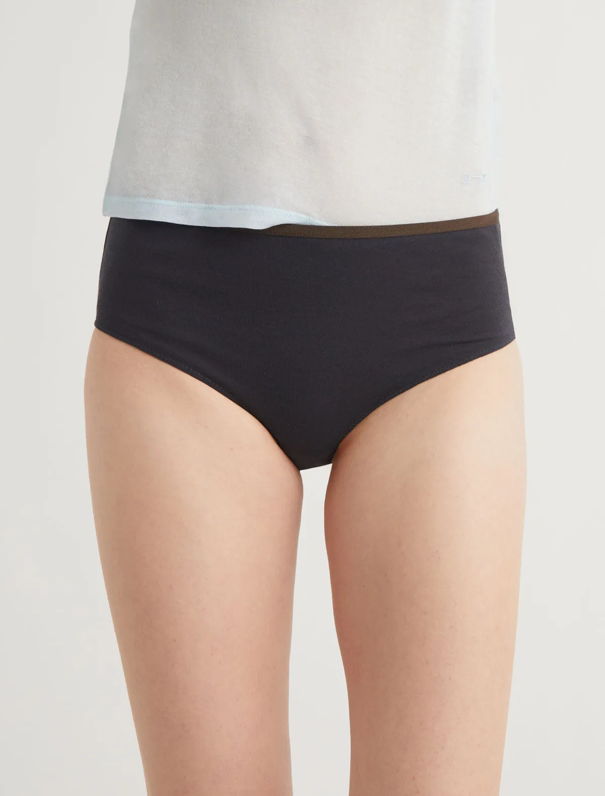 no 2823 / Cira sold by Paloma Wool