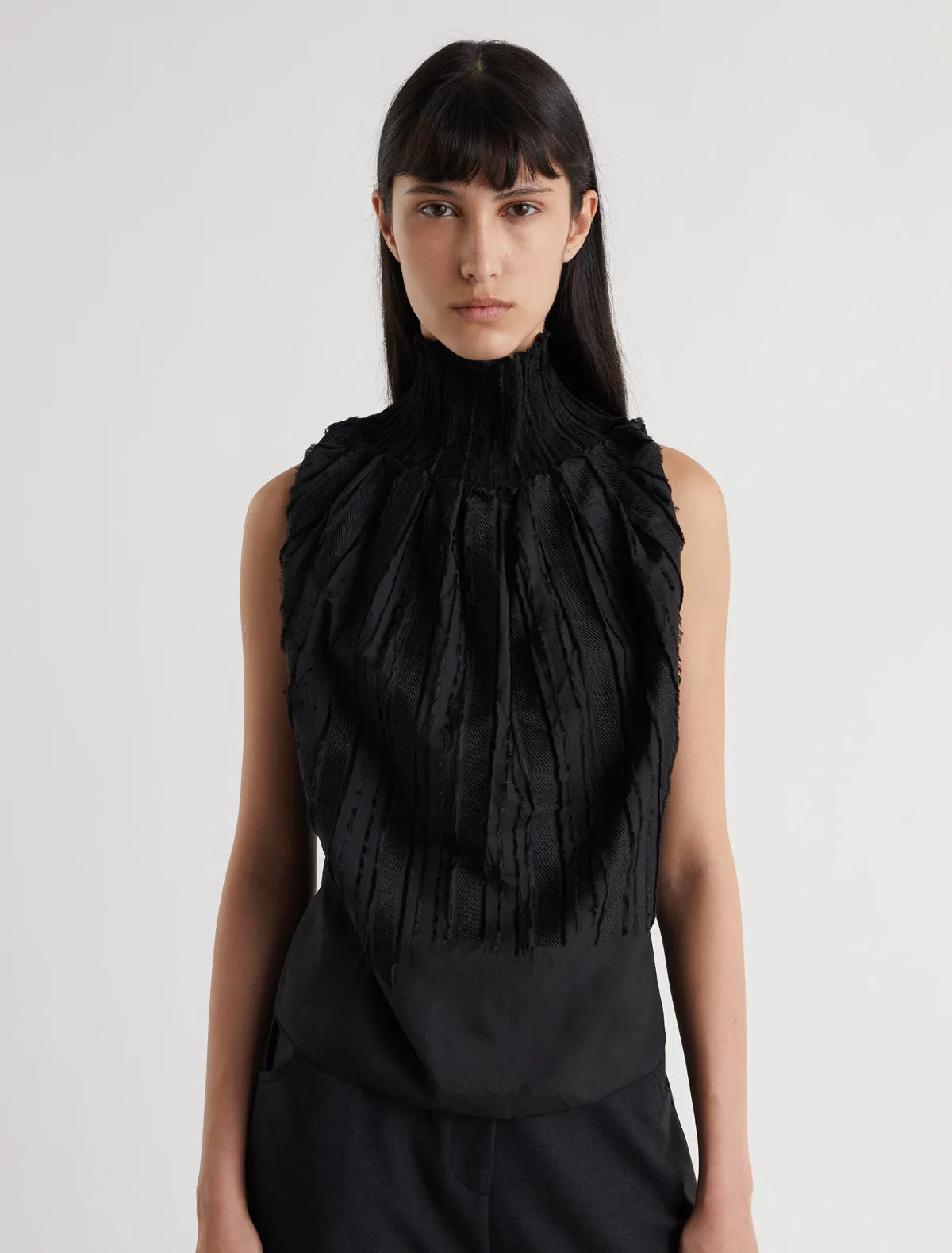 no 2907 / Lupe Top sold by Paloma Wool