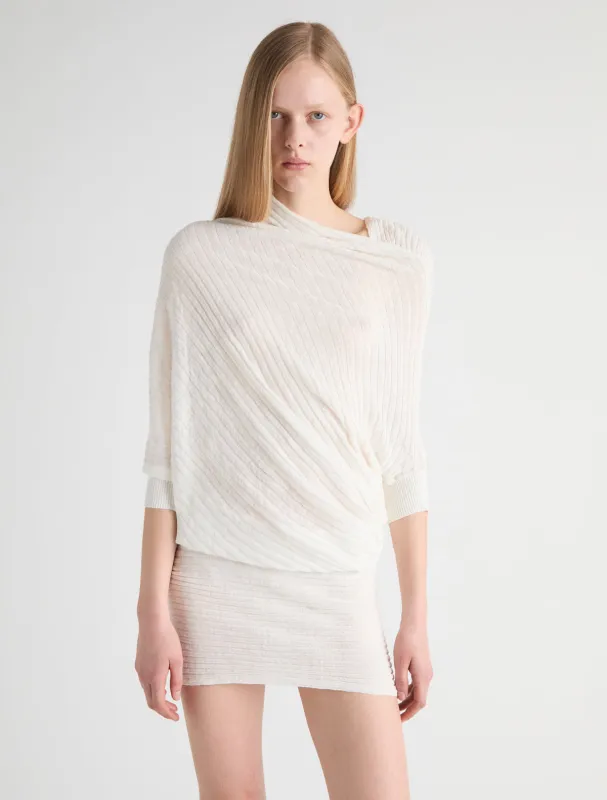no 2031 / Fuji made by Paloma Wool