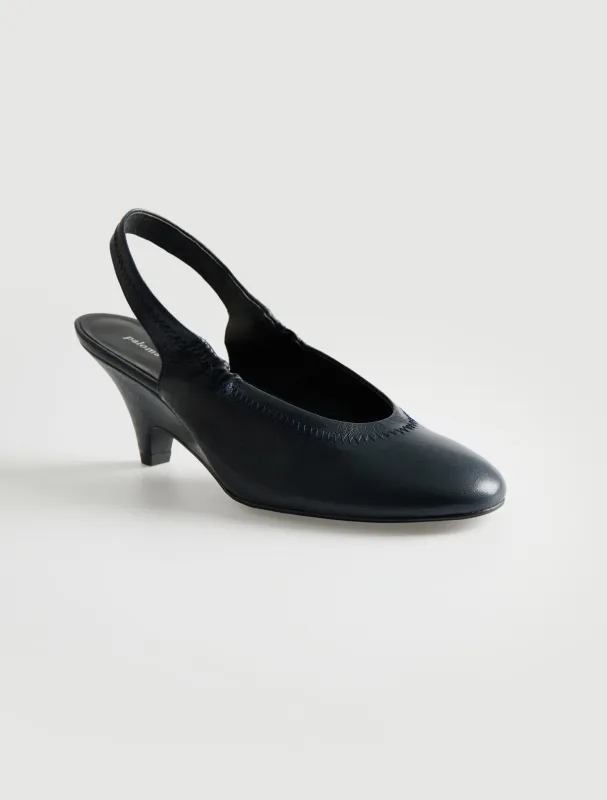 no 3064 / Joelia made by Paloma Wool