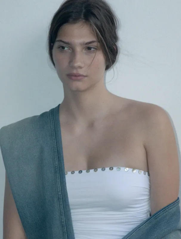 no 2111 / Juliet made by Paloma Wool