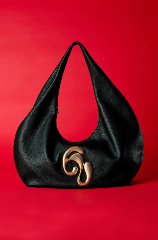 London Togo Leather Maxi Handbag - Black made by Kai Collective