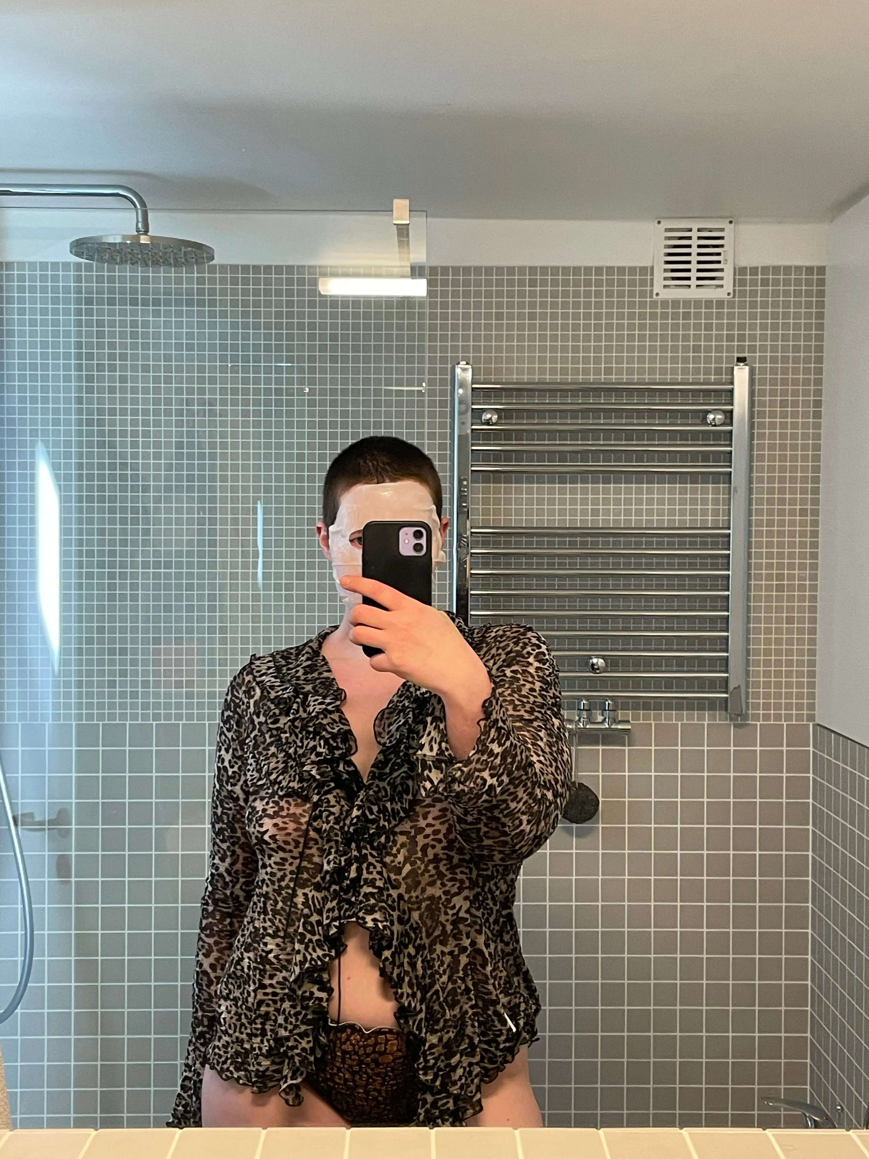 Feline Long Bolero sold by Ester Manas product image thumbnail 3